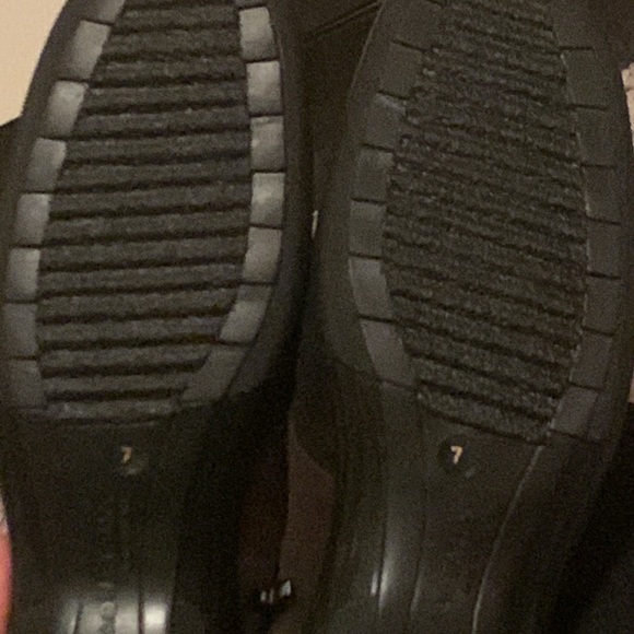 Aquatalia Brand new , never worn lined suede boots . Warm and super stylish - Picture 6 of 10